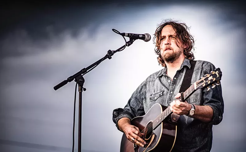 Image: 10 Best Concerts of the Week: Hayes Carll, Sean Paul, Chris Isaak and More