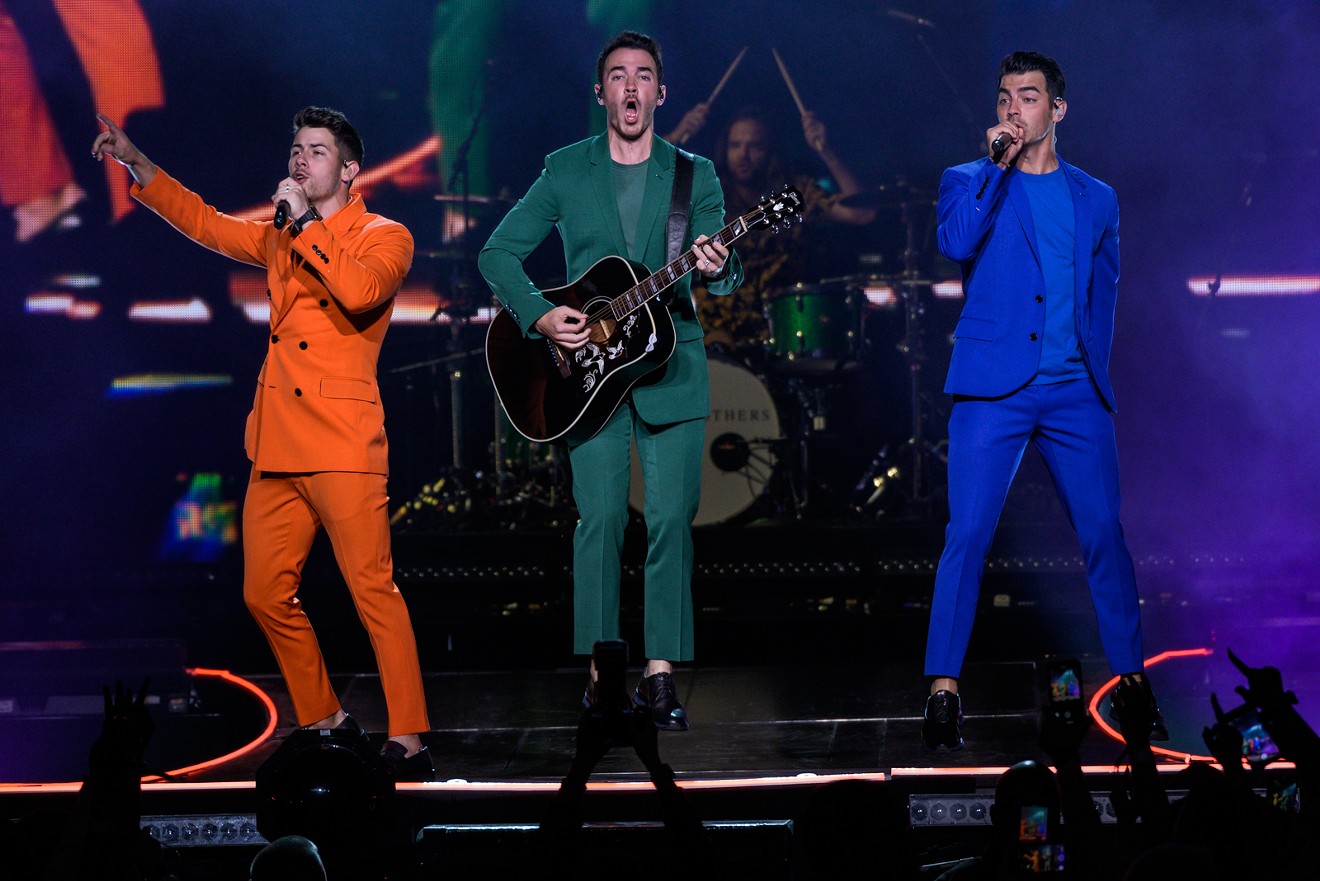 The Jonas Brothers are coming back home to Dallas Friday night.