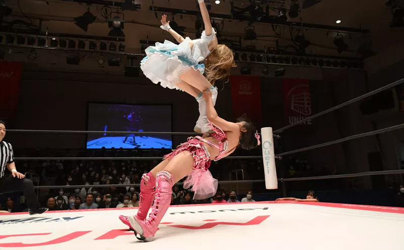 Image: An All-Female Japanese Wrestling Circuit is Ready to Take on North Texas