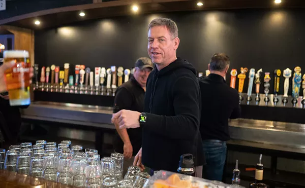 Image: Best Sports Bars to Watch the Cowboys This Season, Like it or Not