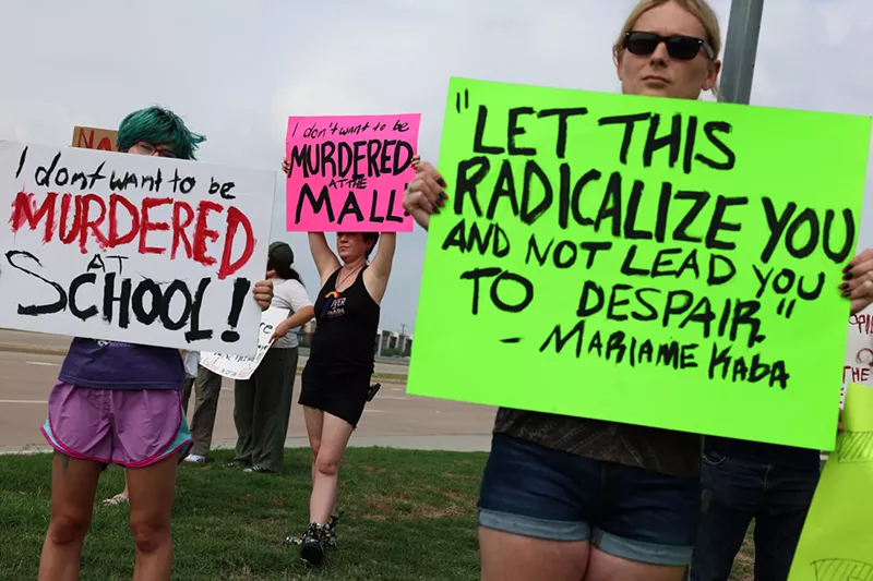 Image: protesters rally in response to Allen, Texas shooting in May 2023