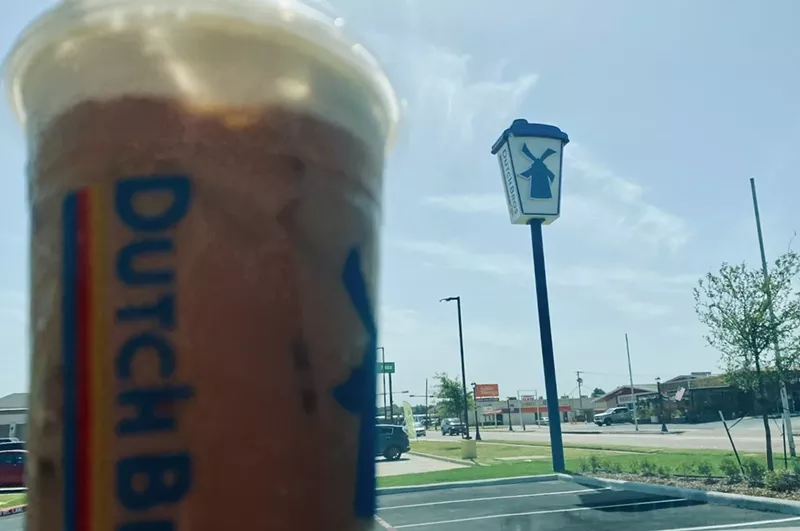 Image: How to drive and take a photo of your coffee.
