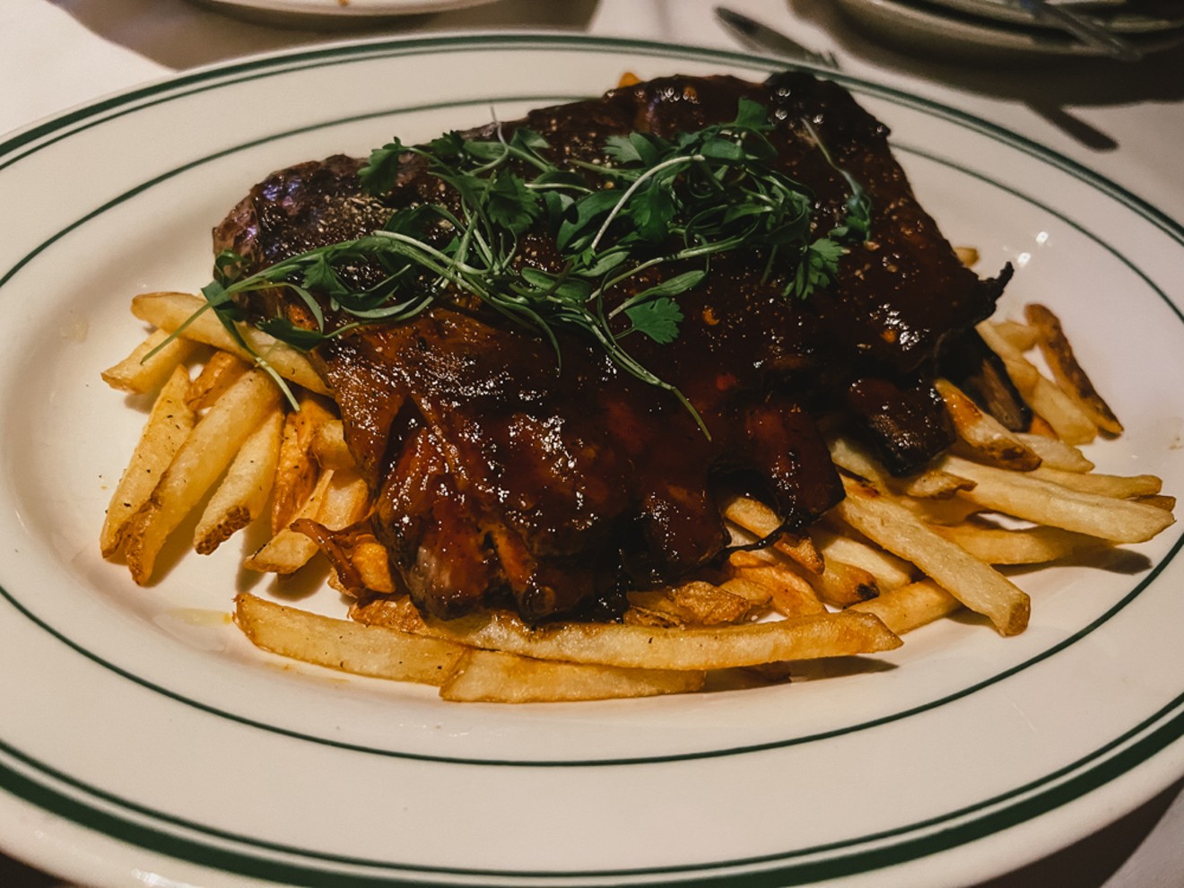Sure, Las Palmas has Tex Mex skills, but these hickory ribs hit strong barbecue notes.