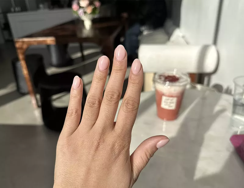 Image: Writer Desiree Gutierrez tries BIAB nails.