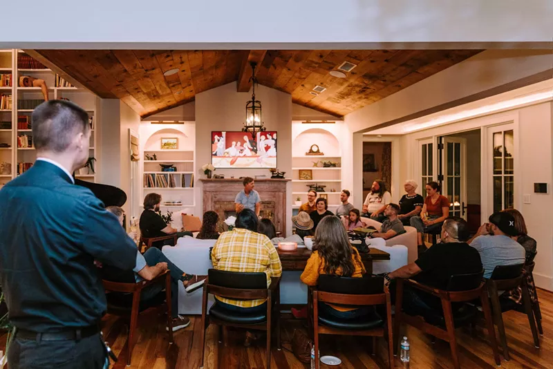 Image: Kevin Roden tries to foster learning and community in an informal setting.