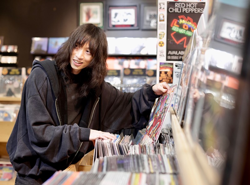 Gen Z icon Keshi shopped for some vinyl and started a bit of a frenzy at his meet-and-greet in Frisco.