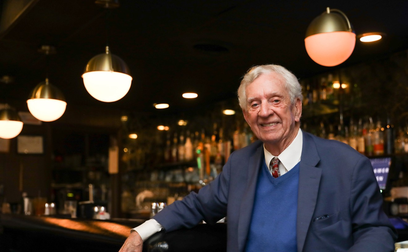 Gene Dunston: the 93-Year-Old Legend Behind Texas Toast and Candlelight Dining