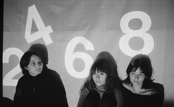 Image: Horsegirl Brings a Stripped-Down, Intimate Sound to Their Second Dallas Show