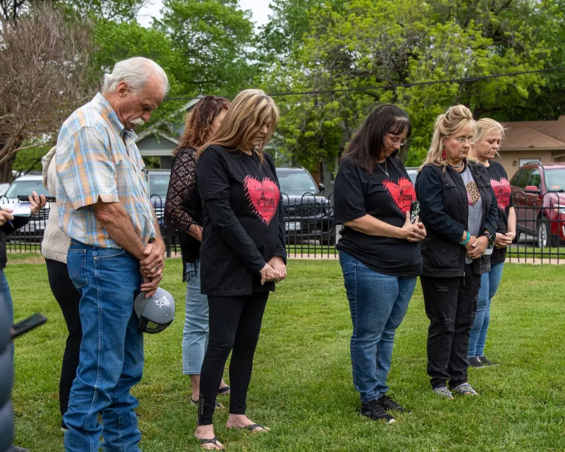 Image: In Midlothian, True Crime Broads podcast listeners and internet sleuths commemorate Missy Bevers.