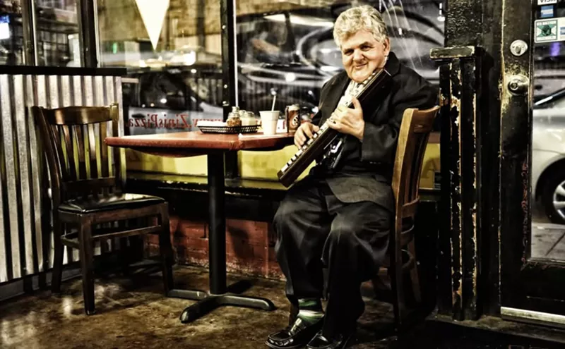 Image: Keyboard Bob, Deep Ellum's Most Beloved Music Fan, Has Died