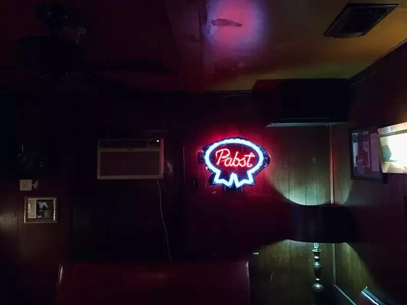 Image: inside of Lee Harvey's in Dallas