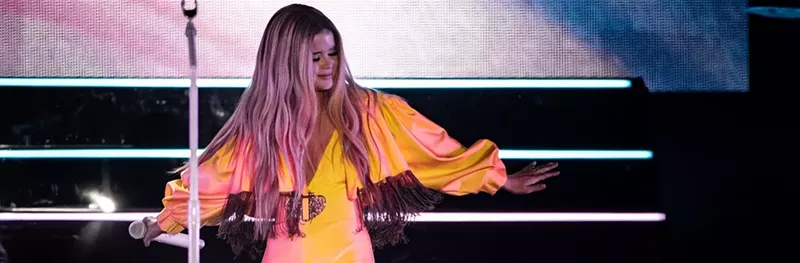 Image: Maren Morris answered a transphobic tweet this week, and now Twitter is on fire.
