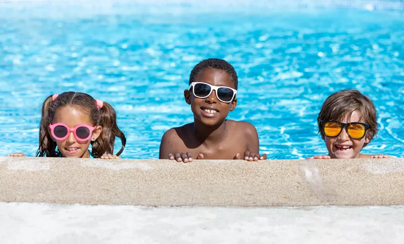 Image: swimming pool