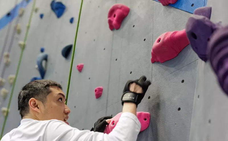 Image: North Texas Kids With Special Needs Build Confidence by Rock Climbing
