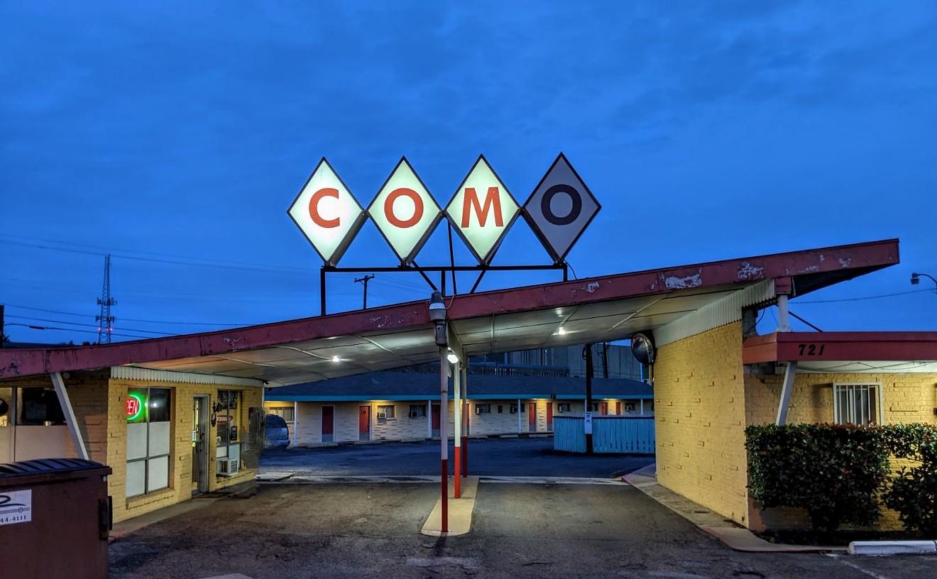 Pappas Restaurants Now Owns the Como Motel, but Preservationists Say It's Not Over Yet