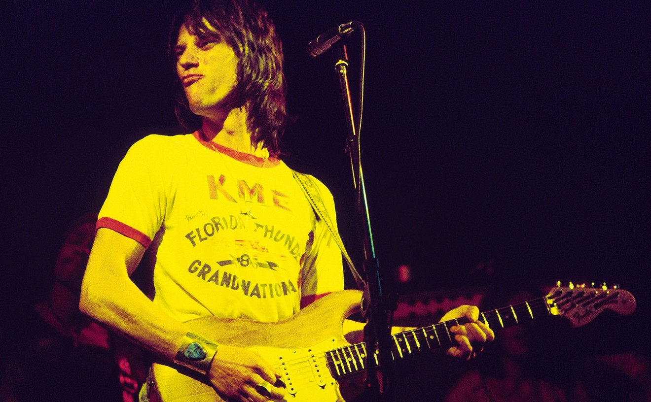 Remembering Jeff Beck’s Endless Musical Innovation With 10 Essential Tracks