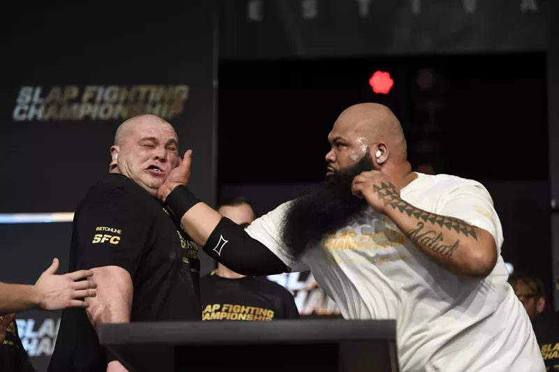 Image: slap fighting
