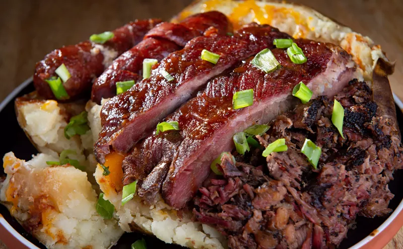 Image: Smokey John's Bar-B-Que & Home Cooking