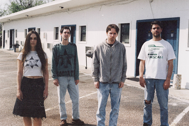 Image: Photo of a band