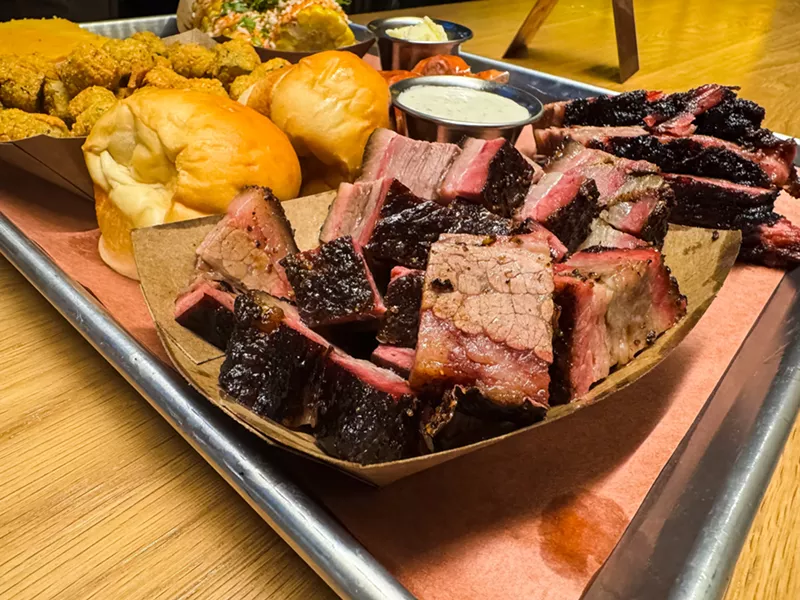Image: Ten50's burnt ends may not meet the classic definition, but that doesn't stop them from being tasty.