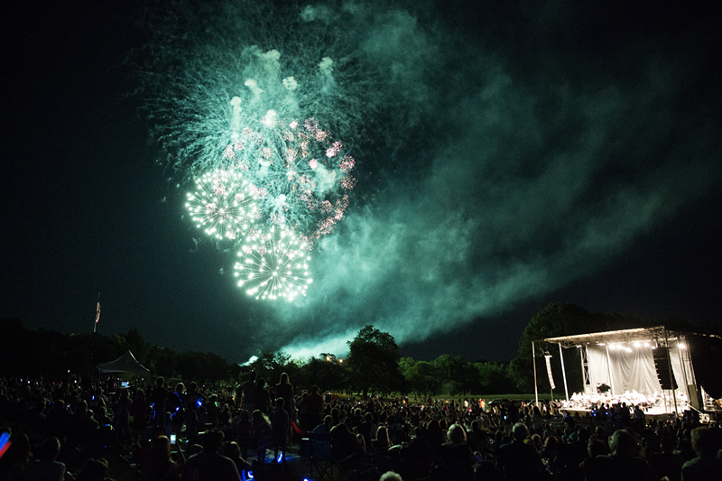 Image: The DSO lights up Flag Pole Hill with explosive sights and sounds