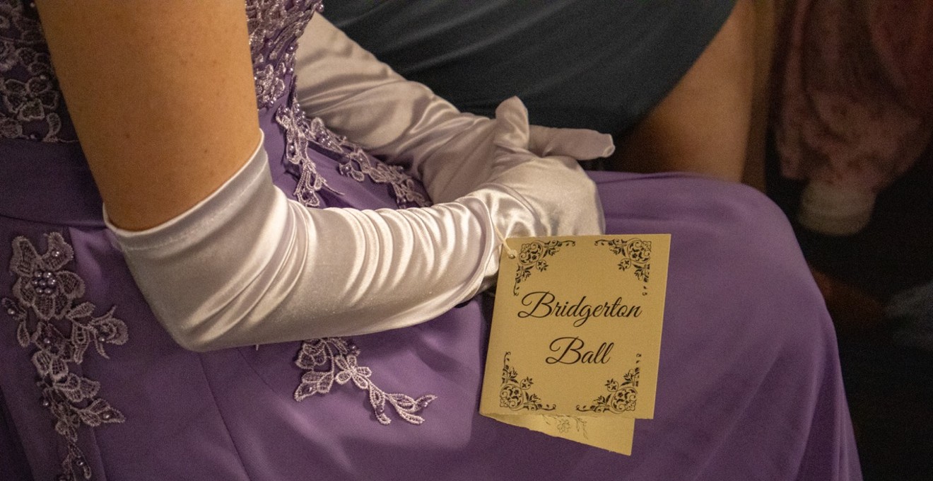 Dallas Public Library Hosts a Bridgerton Ball