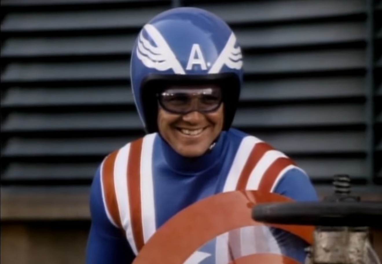 Reb Brown plays Captain America in a cheesy 1979 CBS adaptation of the Marvel Comics character.