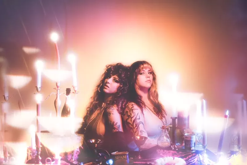 Image: Dallas band King Clam (from left, Scarlet McPherson and Skyler Chilton), release new single "69."