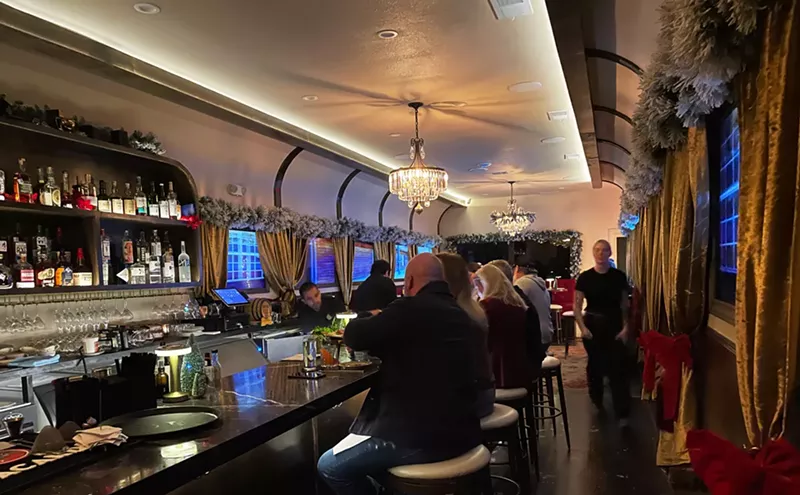 Image: Tiny New Bar, Boxcar, Is a Trip