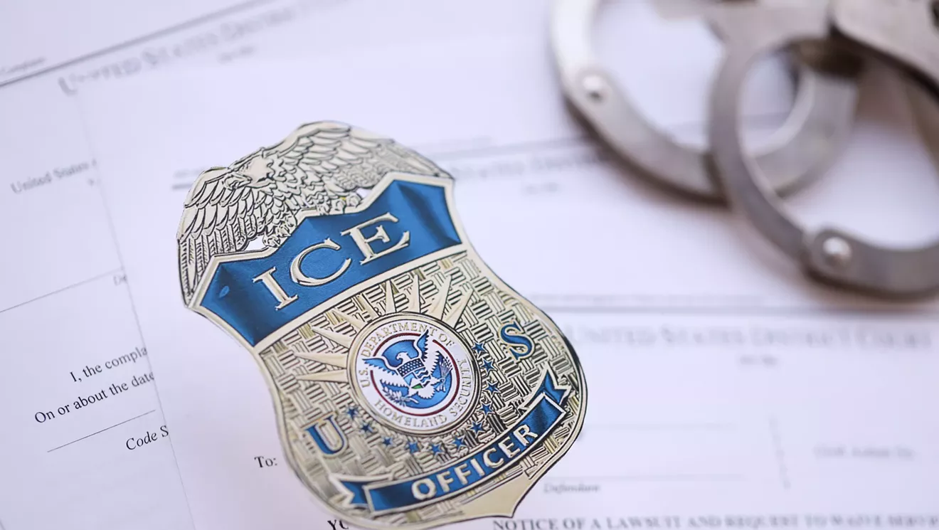 Dallas Volunteers Keep an Eye on ICE at Federal Immigration Court