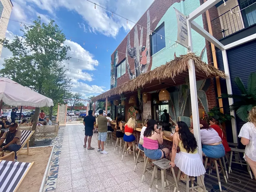 Tejas outdoor bar. - LAUREN DREWES-DANIELS