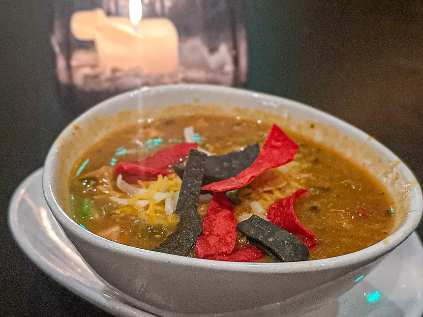 First Look Renny's Grill and Bar Opens With Some Old Favorites From