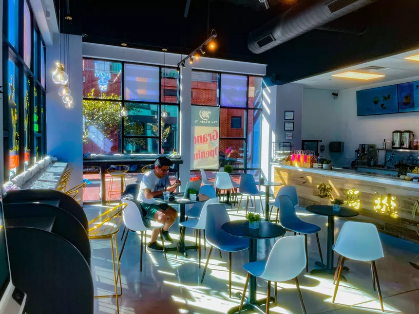 The Whale Tea cafe