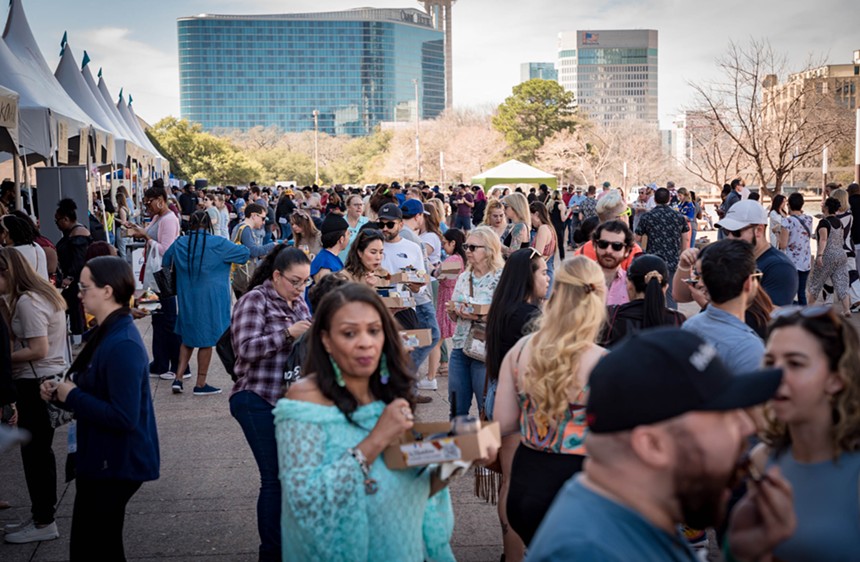 Crowds fill the plaza outside Dallas City Hall for the Observer's Morning After Brunch.