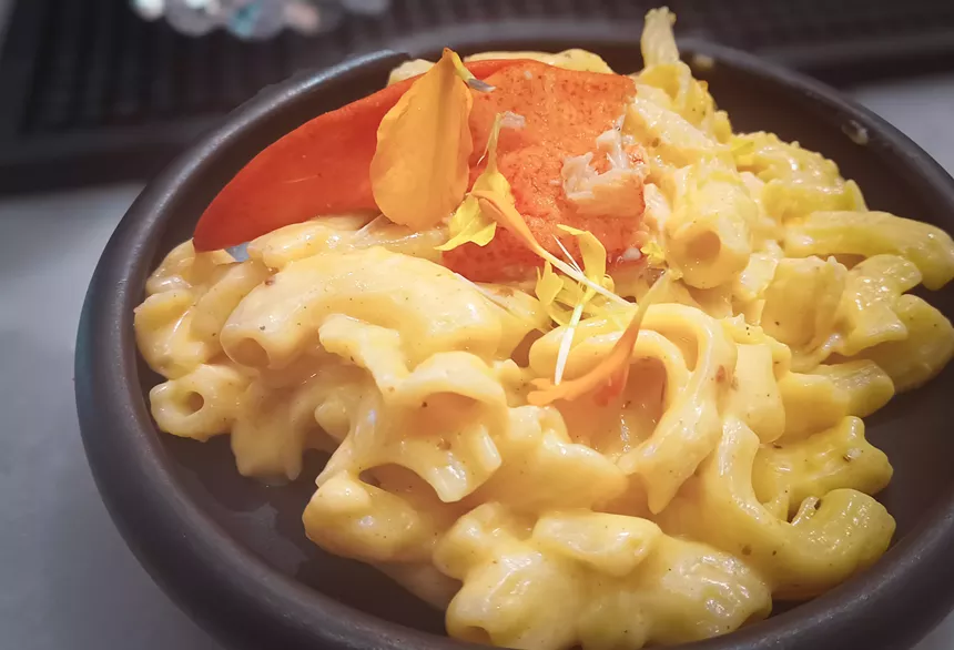 lobster mac and cheese
