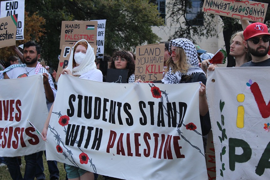 Students stand in solidarity with Palestine in Dallas, joining thousands of students across college campuses doing the same.