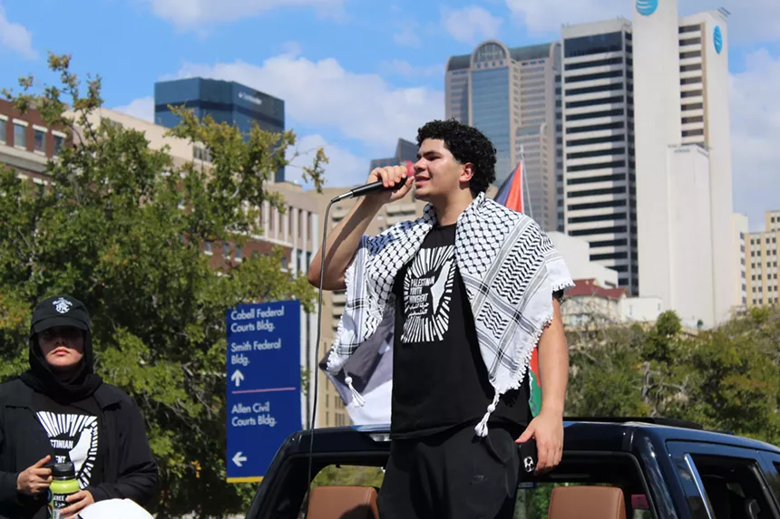 Students stand in solidarity with Palestine in Dallas, joining thousands of students across college campuses doing the same.