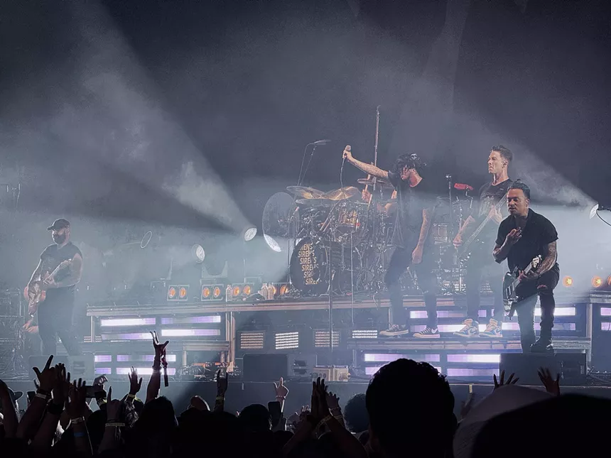 Band screaming on stage