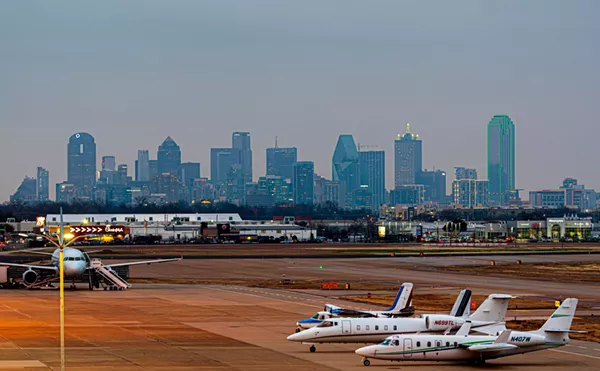 Dallas Mayor Eric Johnson Embraces Inner Karen, Slams Southwest Airlines Over Mask Dispute