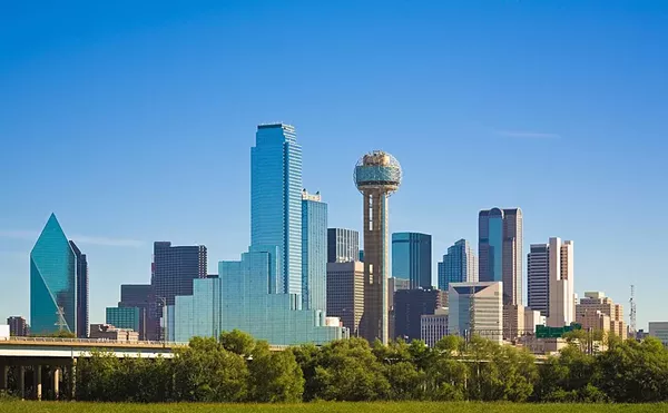 You Thought It Was Fall in North Texas? The Endless Summer Would Like a Word.