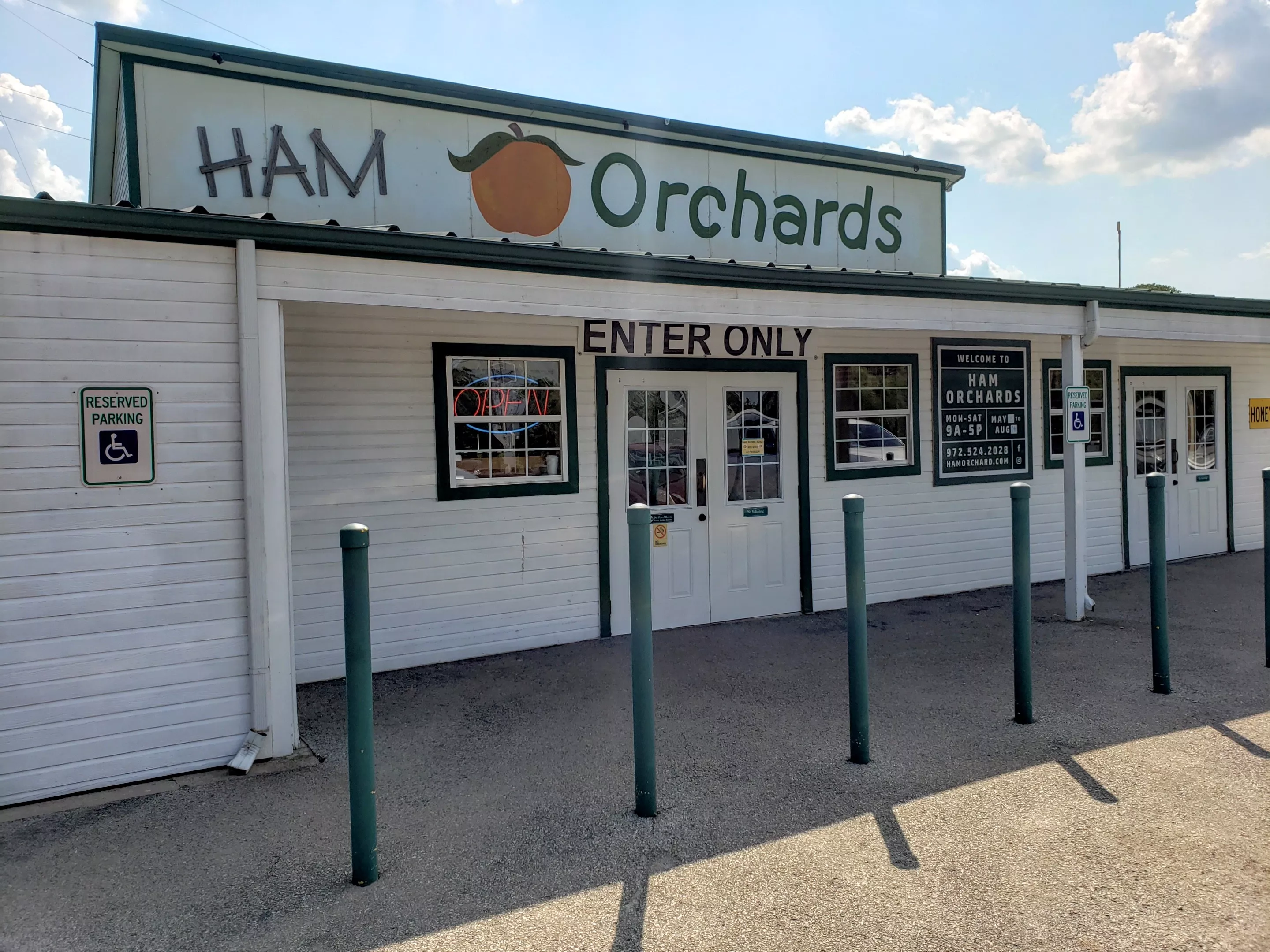 The Time Is Ripe For Peaches and Love At Ham Orchard Dallas Observer