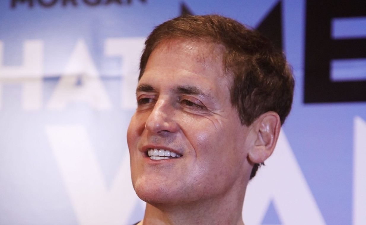 https://media1.dallasobserver.com/dal/imager/u/original/14878699/markcuban_peterlarsen.jpg