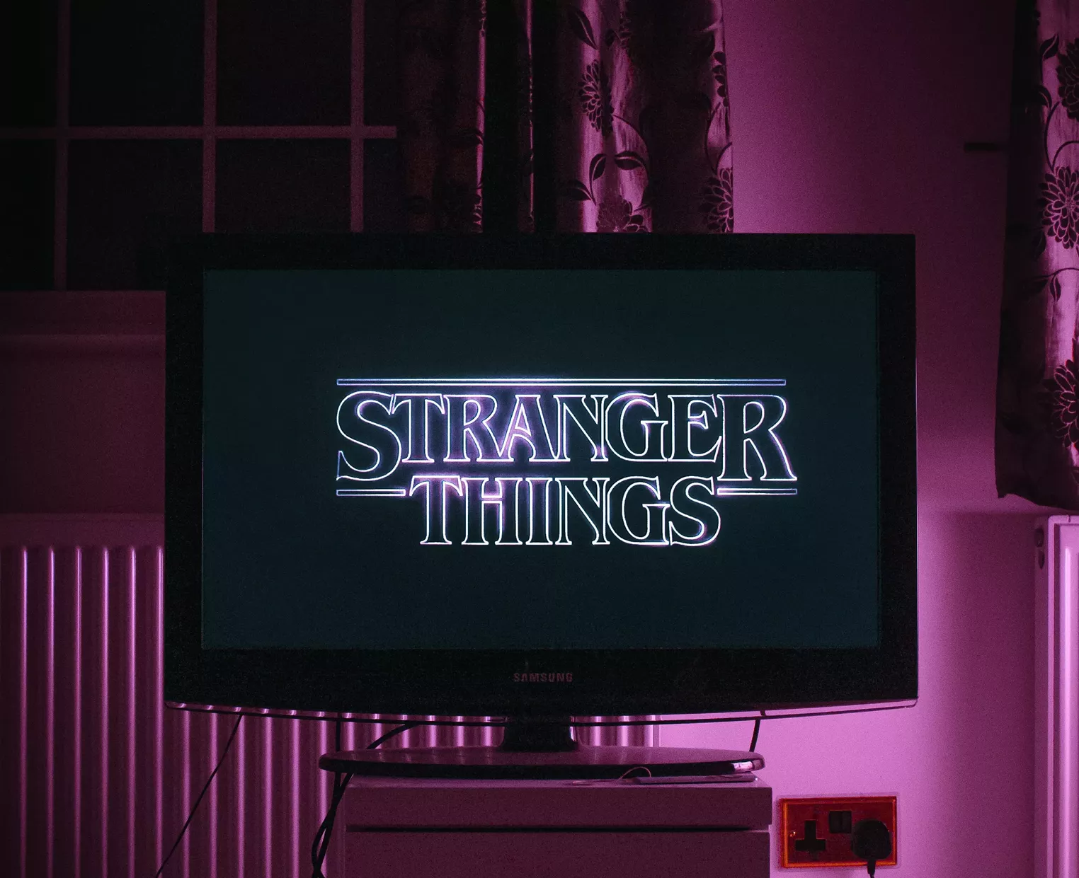 Tom verlaine band. Television marquee moon. Television personalities. старинный телевизор. Television song.