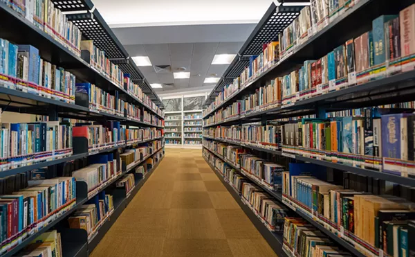 Image: 'Utterly Disastrous' New Law Is Emptying School Library Shelves