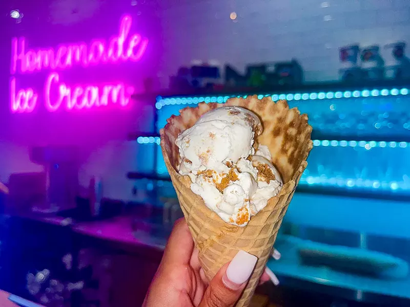 Image: cookie butter ice cream in a cone a casa del bro